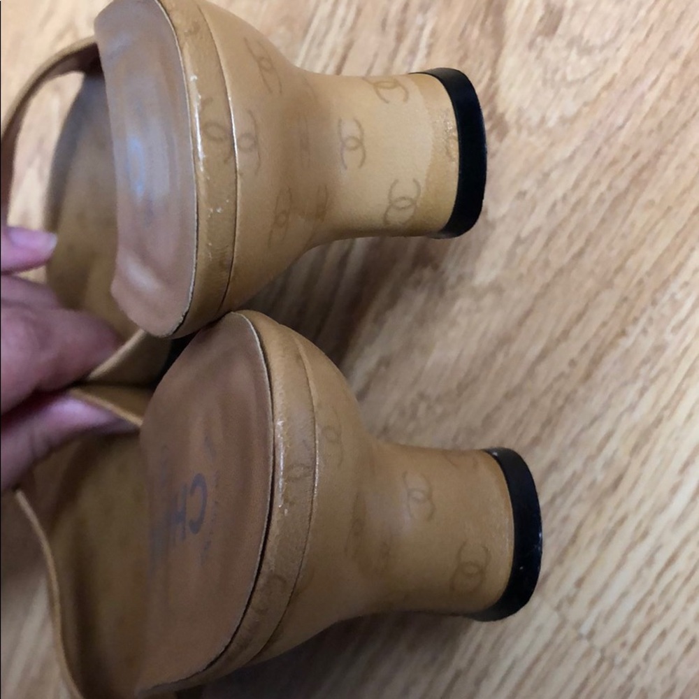 OFFERS ACCEPTED Authentic Chanel monogram sandal - Picture 6 of 8